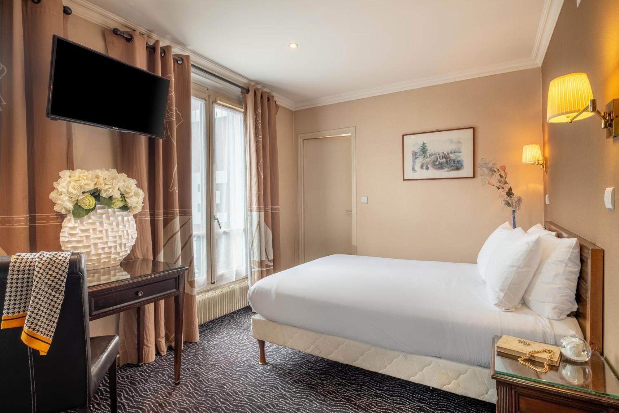 Hotel London Paris Exterior photo