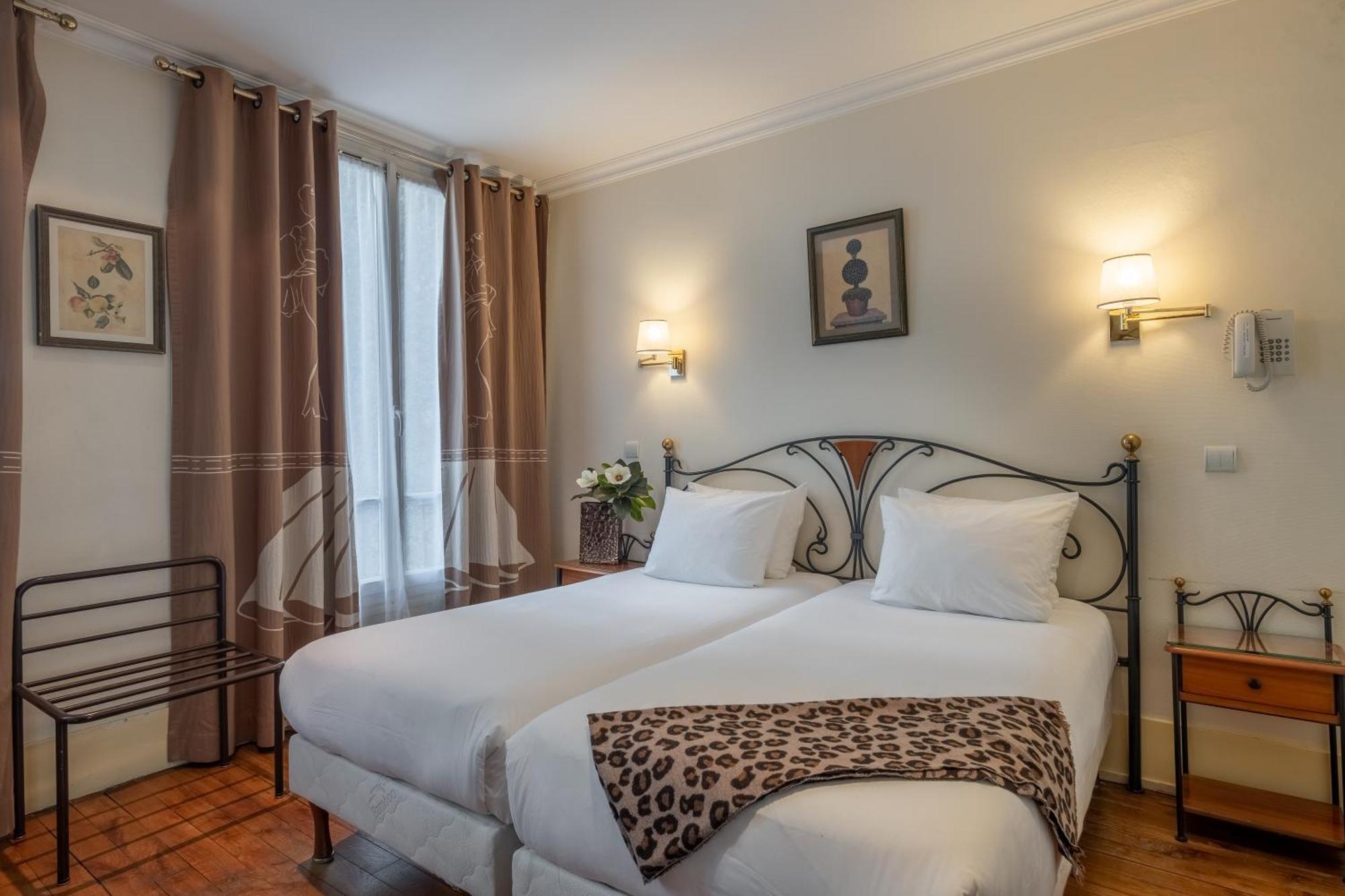 Hotel London Paris Exterior photo